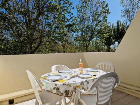 Appartement T2 avec accès direct plage, terrasse privée et parking - Animaux admis - FR-1-387-205